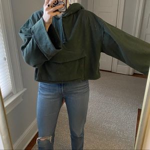 ❗️SALE❗️NWOT - FREE PEOPLE CROPPED FLEECE - M